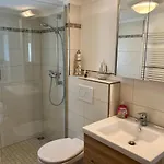 Dom wakacyjny Ferienhaus-spatzenvilla *