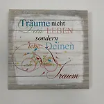 Ferienhaus-spatzenvilla * Lubeka